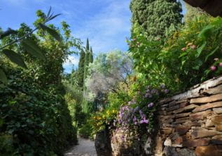 Park “Castel Sainte-Claire”